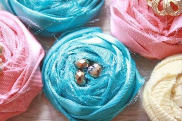 Rolled Rose Cabochons | A Fabric Flower Tutorial