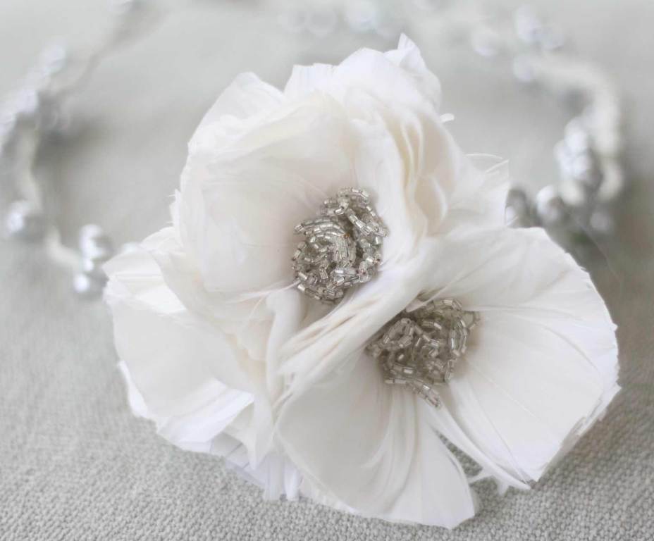 Feather Flower Tutorial | Feather Poppy used on making hair crown wreath