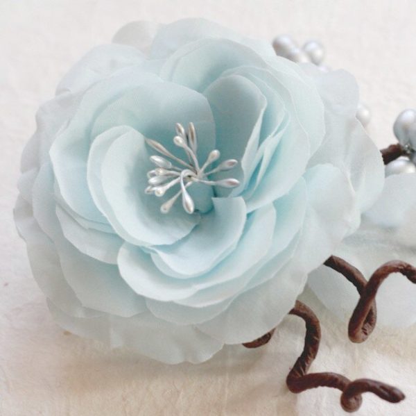A Beautiful Hand Pressed Fabric Rose Tutorial