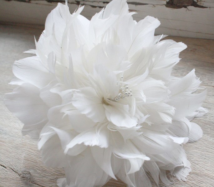 make_flowers_from_feathers_for_fascinators_and_wedding_bouquets Feather Flower Tutorial | Peony for making diy bouquets and wedding accessories